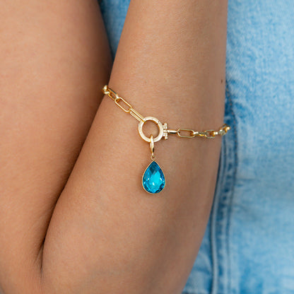 Charm de lágrima con piedra de nacimiento