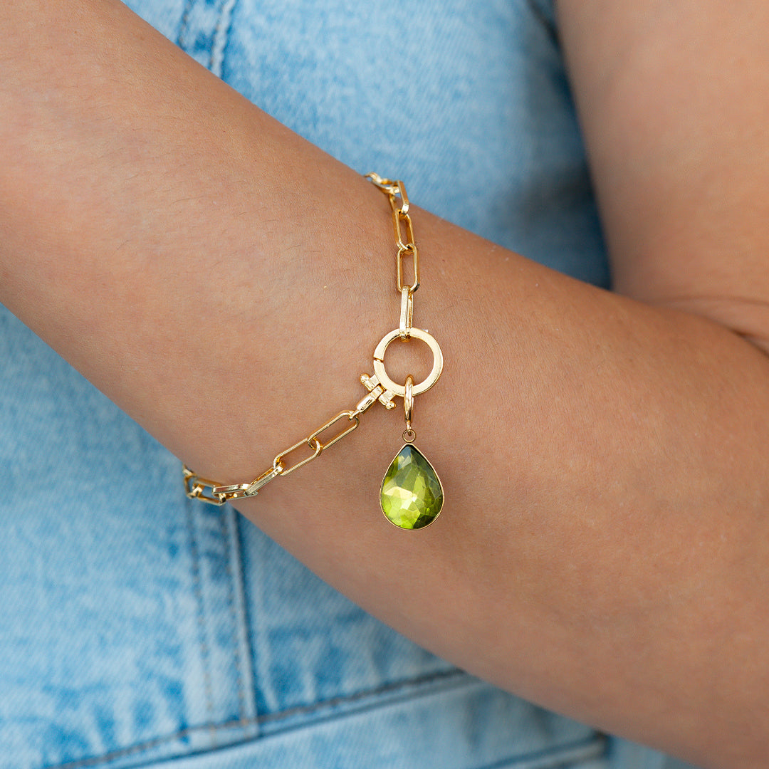 Charm de lágrima con piedra de nacimiento