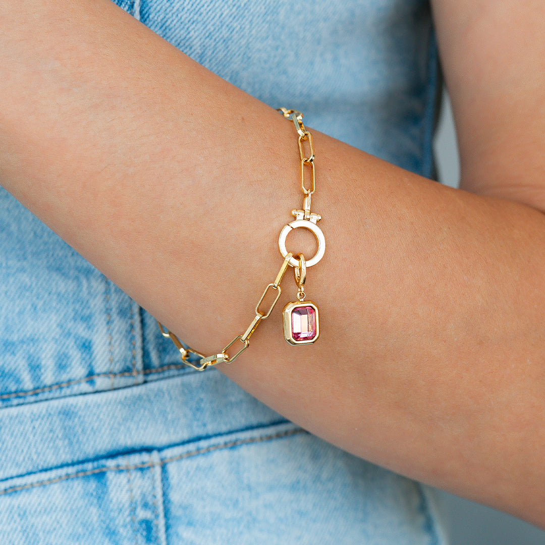 Charm con piedra de nacimiento talla baguette