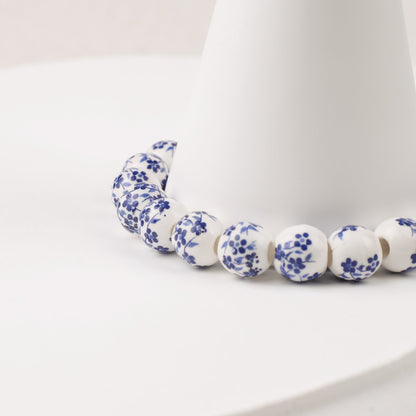 Pulsera personalizada de cuentas de porcelana azul con nombre