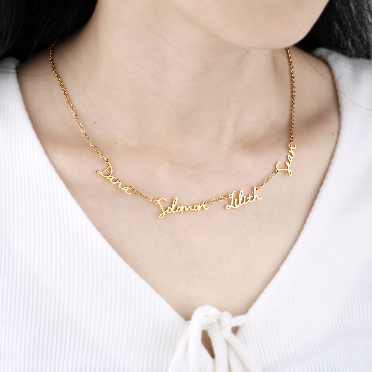 Collar con tres nombres de hadas
