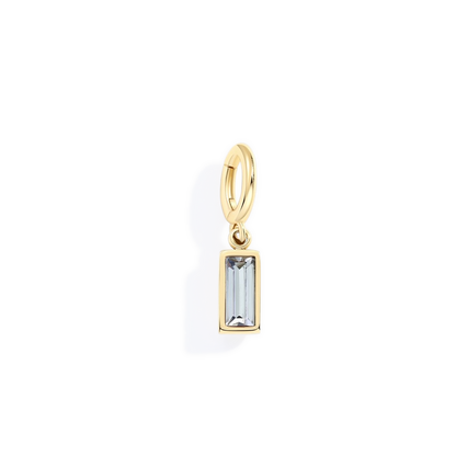 Charm delicado con piedra de nacimiento talla baguette