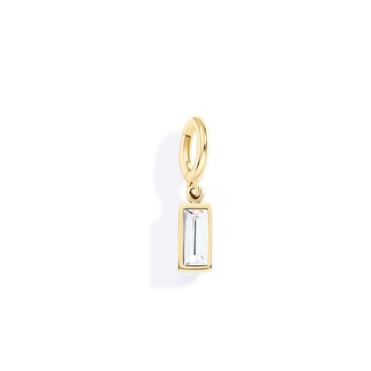 Charm delicado con piedra de nacimiento talla baguette