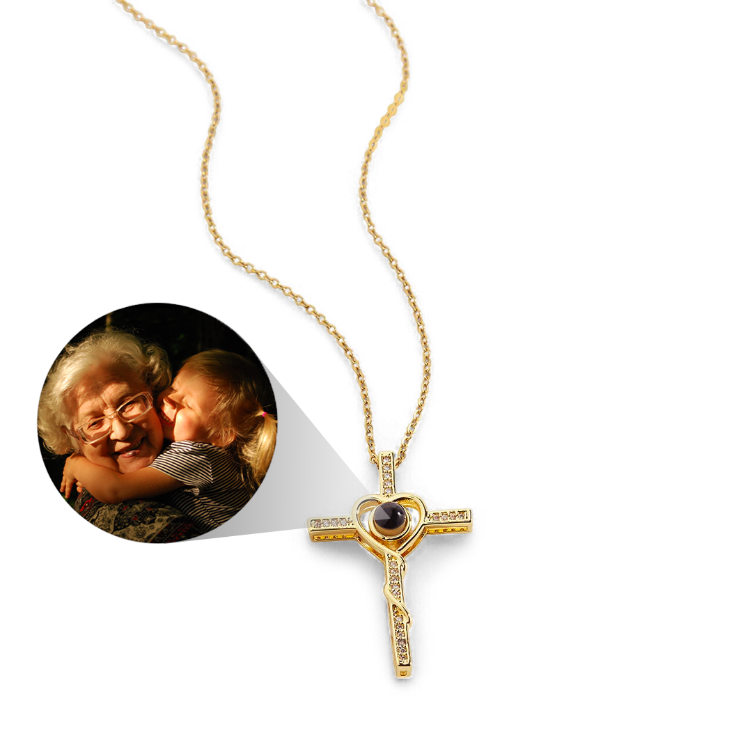 Collier avec photo cœur et croix