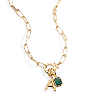 Collar Paperclip Menta con inicial y piedra de nacimiento