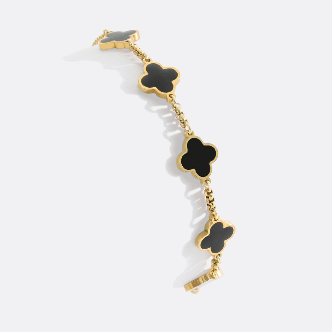 Pulsera esmaltada con trébol de cuatro hojas