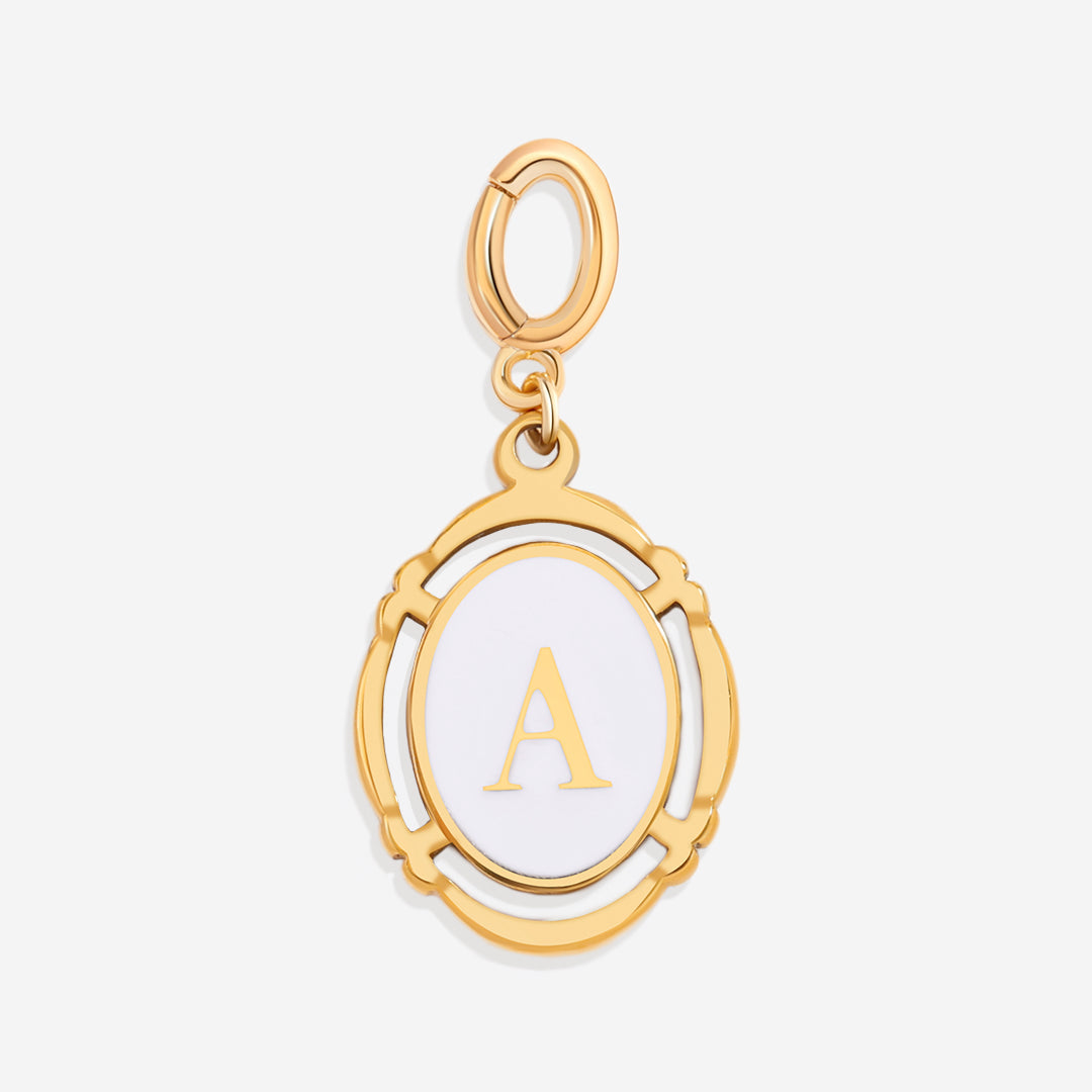 Charm vintage con inicial PJULAN