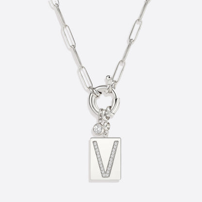 Collar con colgante de inicial pavé y cadena con clip