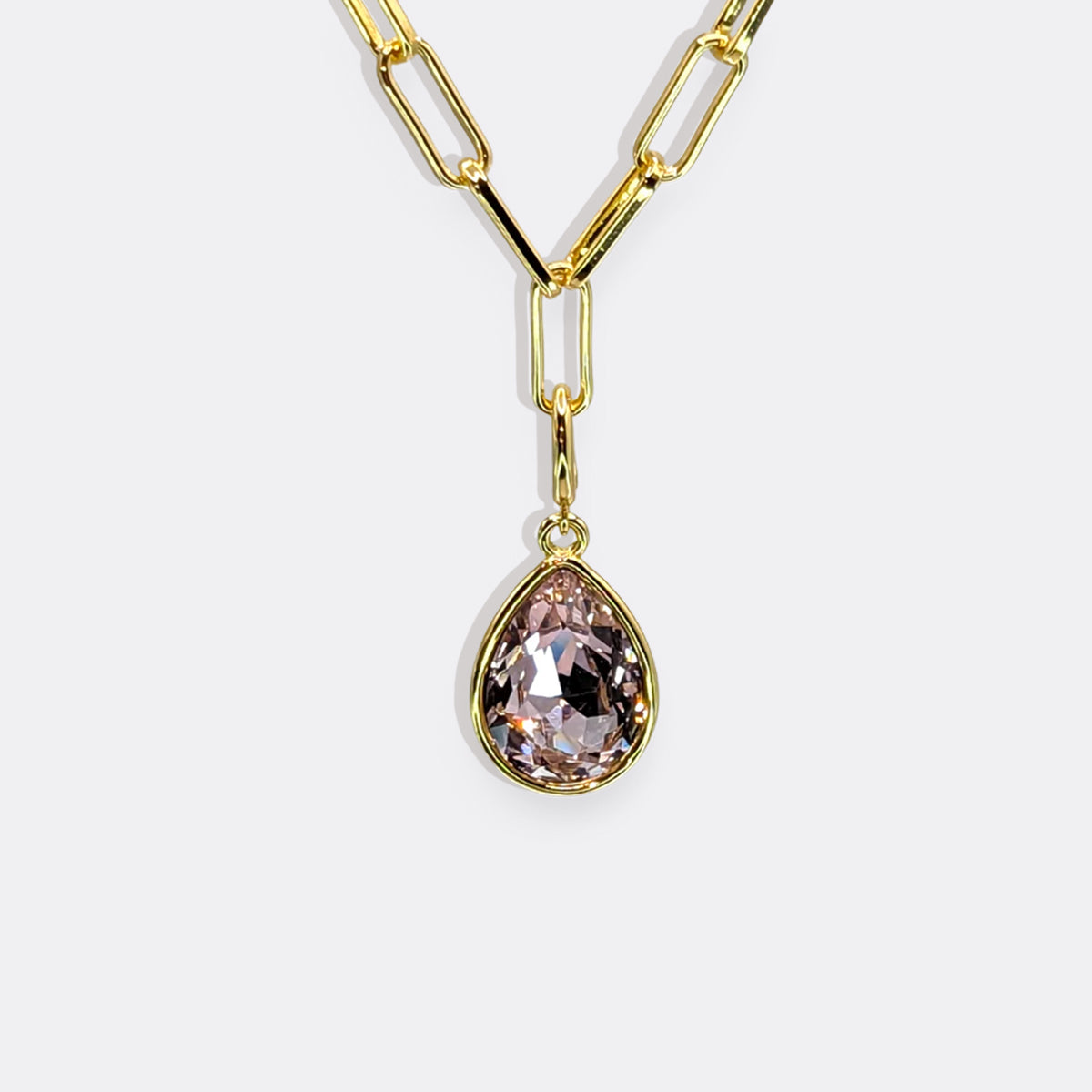 Charm de lágrima con piedra de nacimiento
