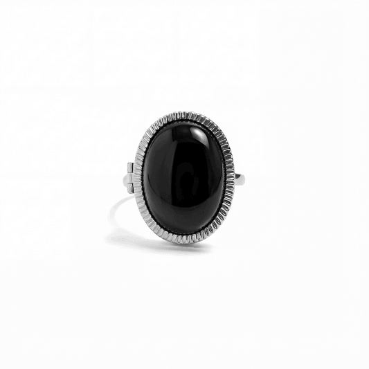 Anillo relicario personalizado con piedras semipreciosas