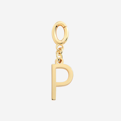 Charm minimalista con inicial
