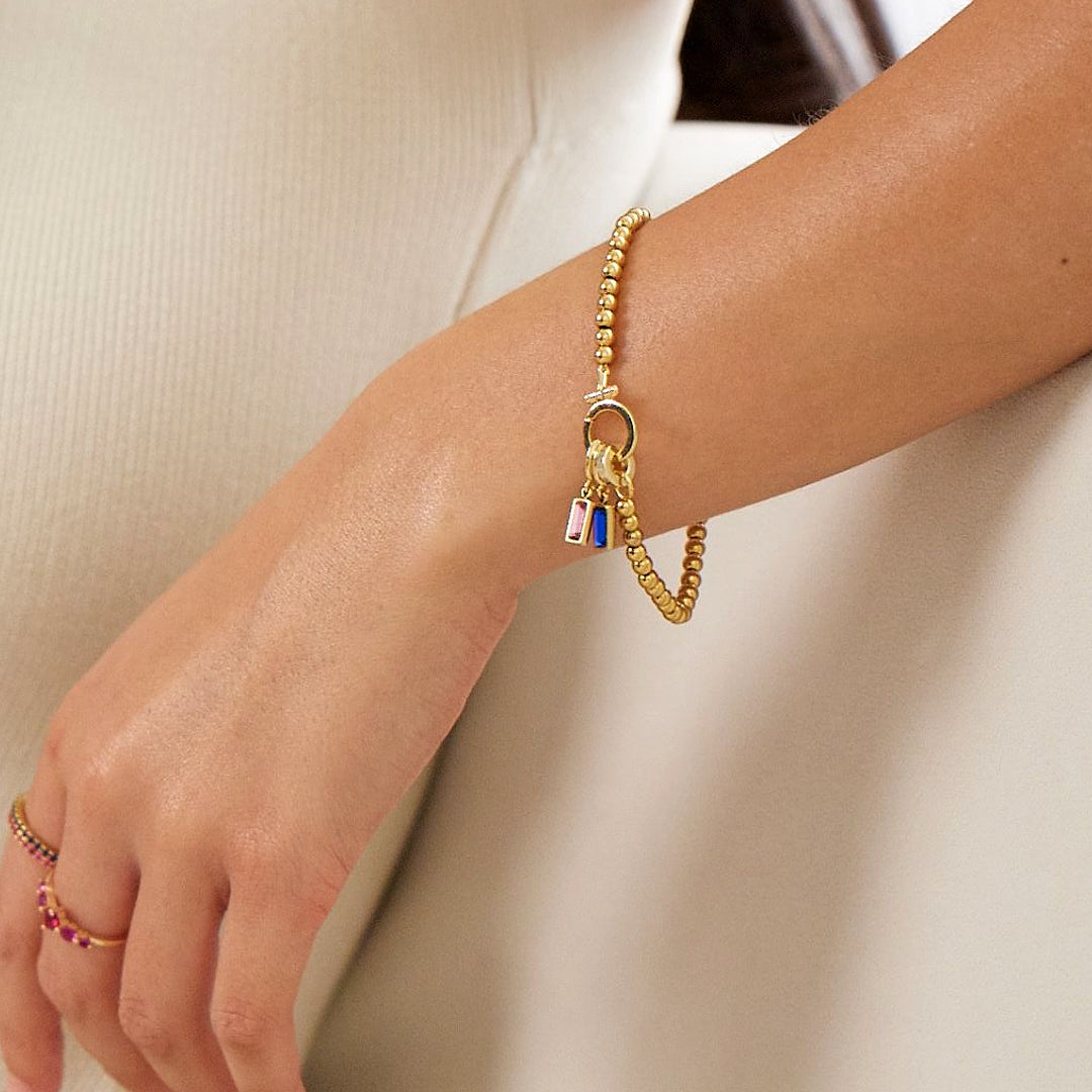 Pulsera de cuentas con piedra de nacimiento